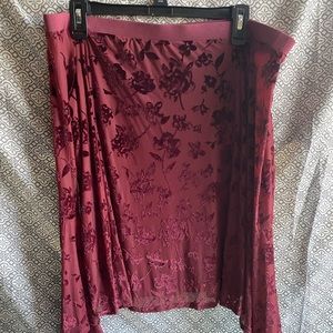 NWT Knox Rose off the shoulder with bell sleeves